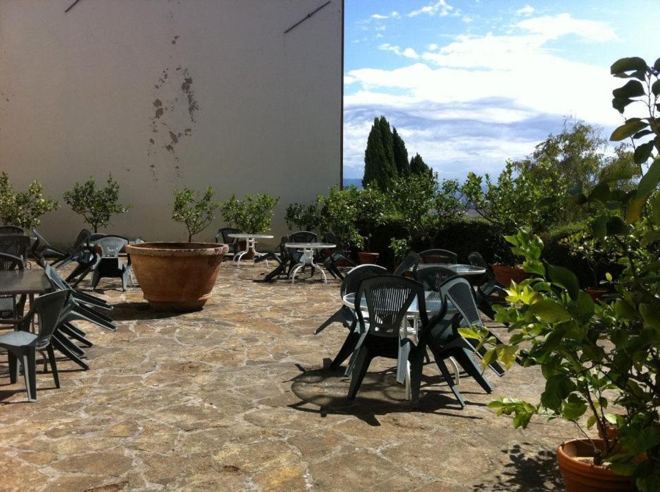 Agriturismo Il Palazzaccio Villa Galliano Exteriör bild